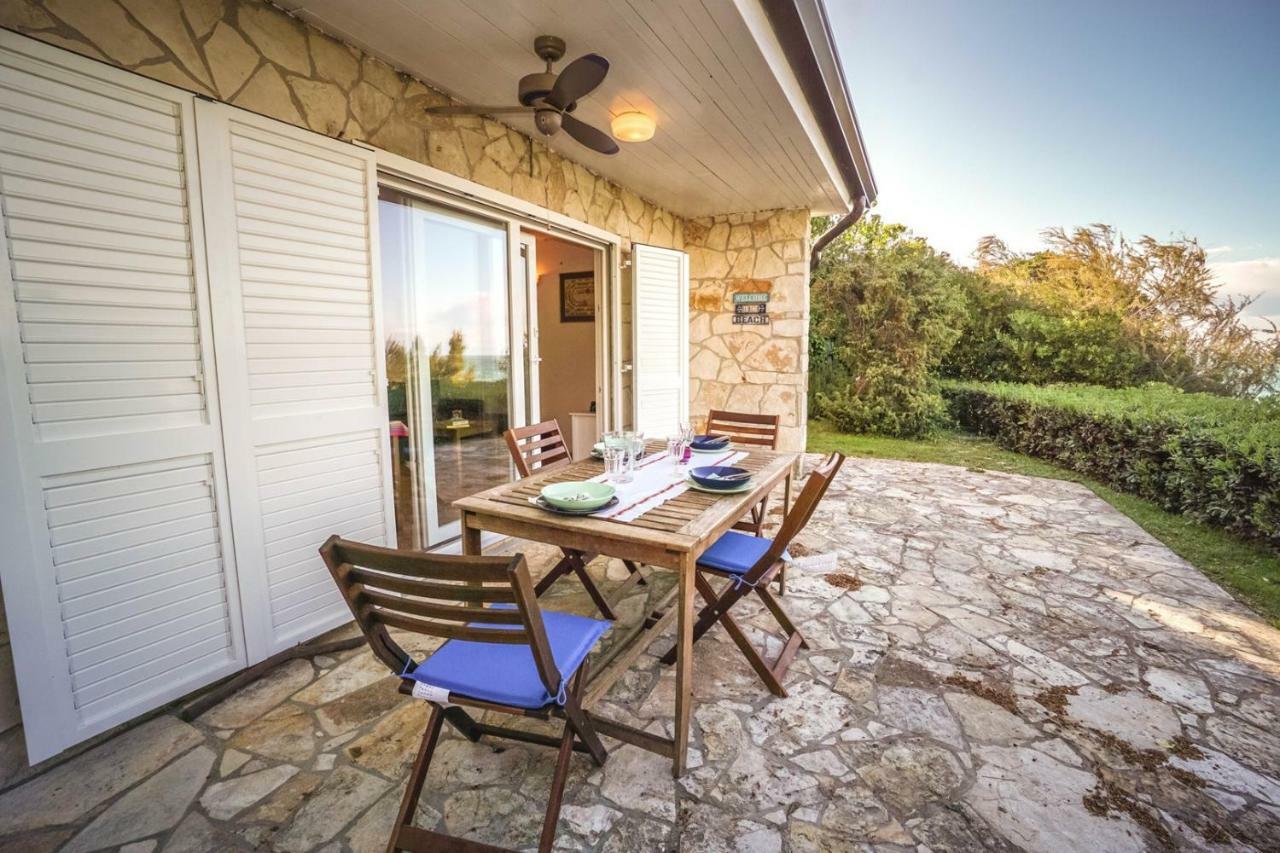 Beach House Lucy Crveni Vrh Exterior photo